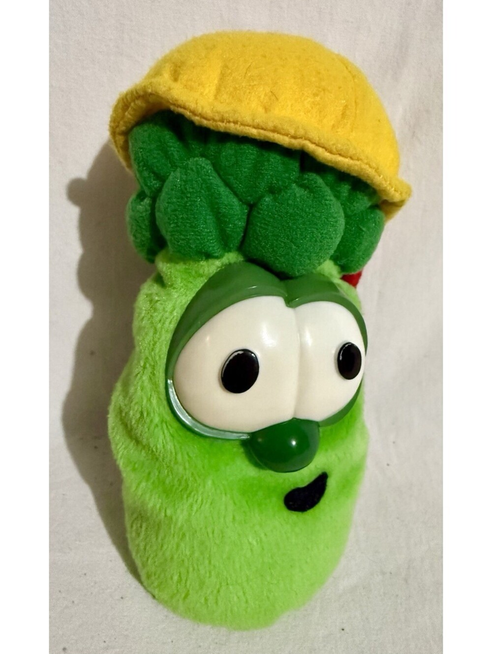 Gund Veggie Tales Jr. Asparagus plush toy stuffed animal Plastic Eyes